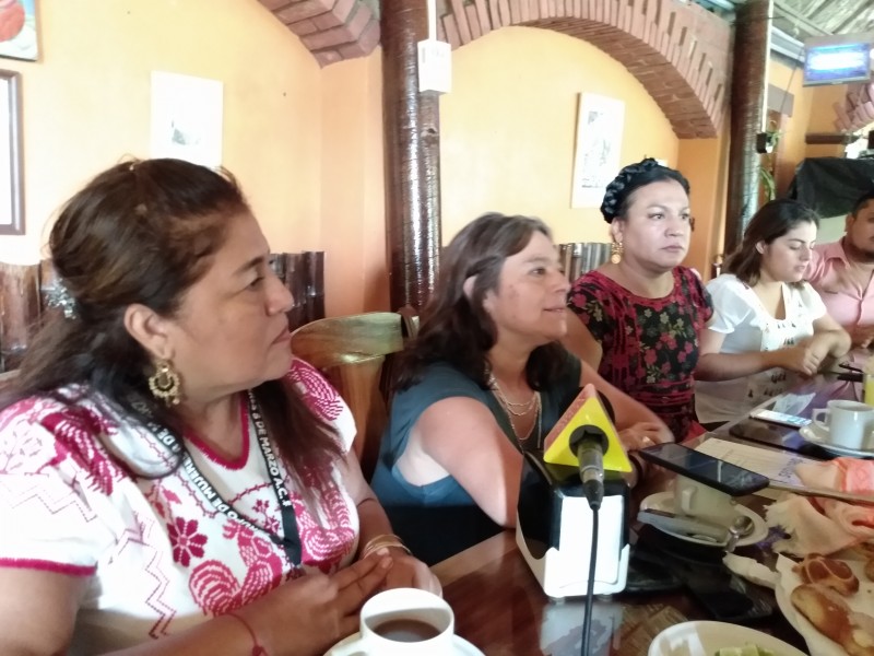 Feministas celebran legalización del aborto en Oaxaca