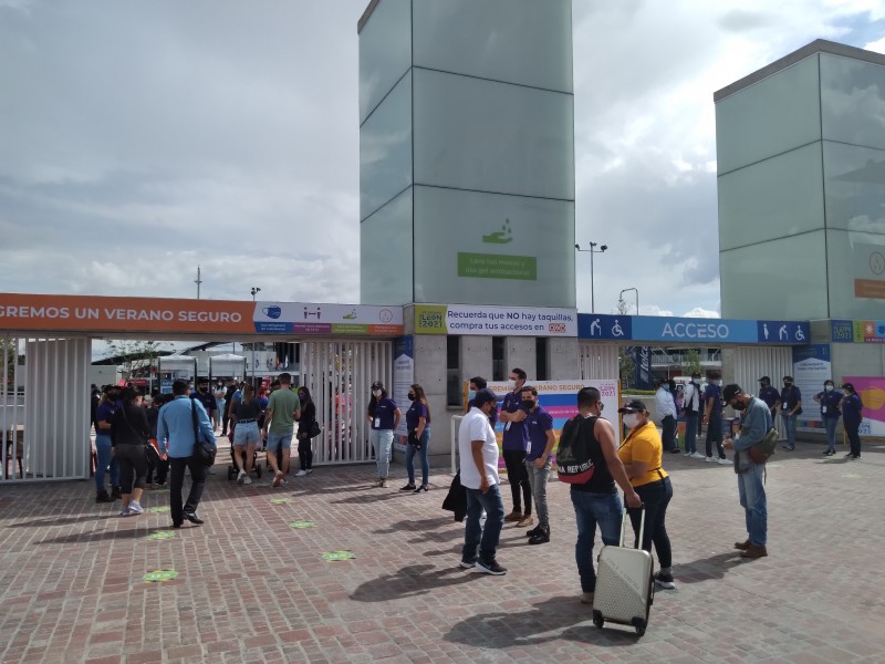 Feria de Verano registra promedio de 30 mil visitantes diarios