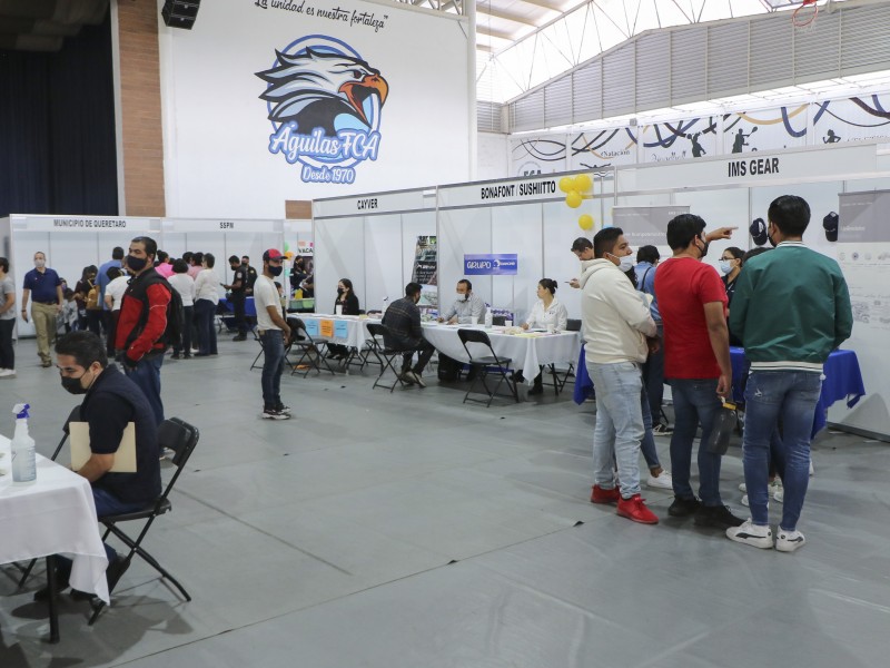 FERIA DEL EMPLEO PARA ESTUDIANTES DE LA UAQ