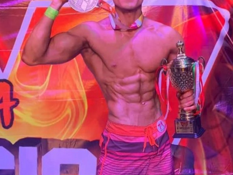 Fernando Ruelas, campeón absoluto, va a Mr México