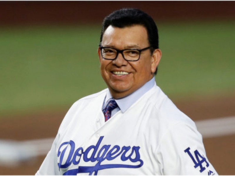 Fernando Valenzuela merece que un estadio lleve su nombre