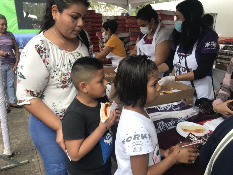 Festejan día de Reyes en Auditorio Benito Juárez