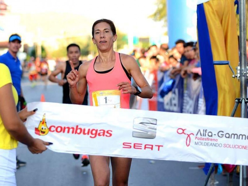 Festejan el dia del padre con carrera