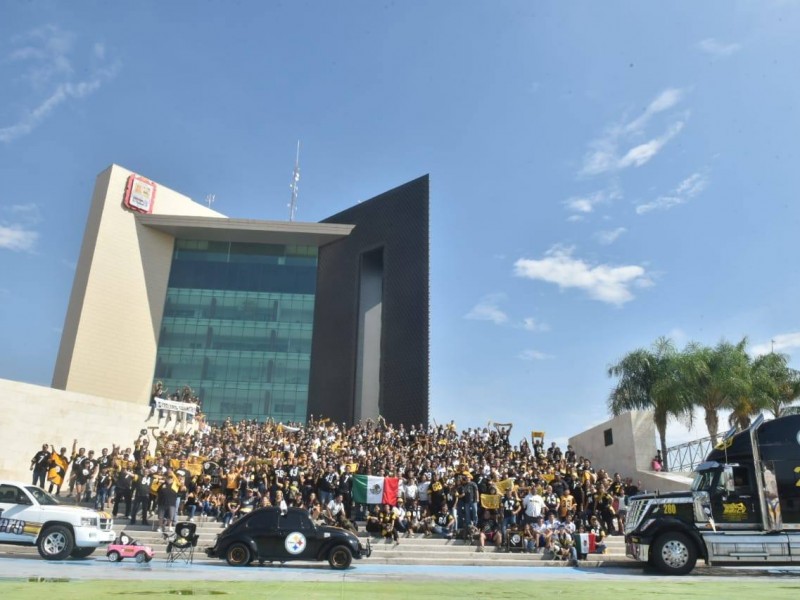 Festejan el Steelersfest en Torreón