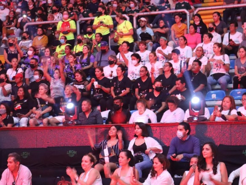 Festival Master de Voleibol rompe récord de participantes