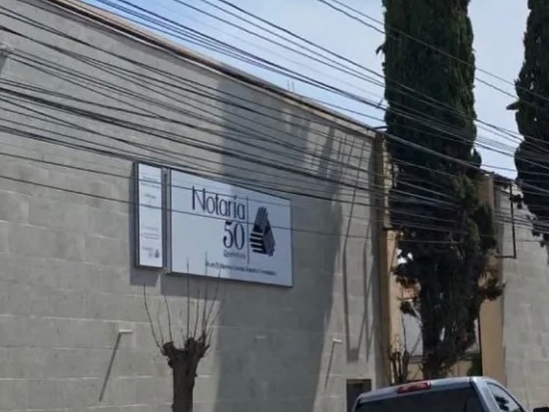 FGE buscará reunión con notarios tras cateos por fraudes