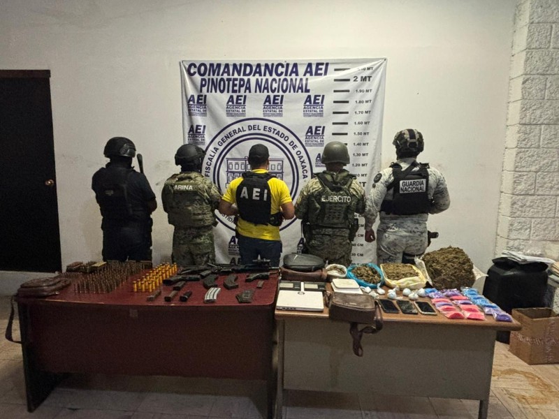 FGEO cateó tres domicilios por narcomenudeo en Huatulco y Pinotepa