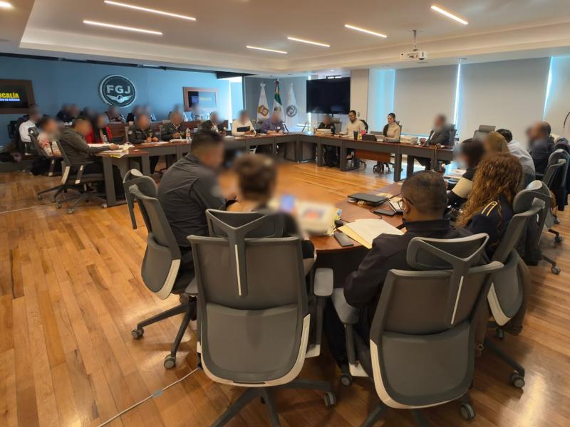 FGJEM instala mesa de trabajo para atender reclamos del colectivo Mariposas