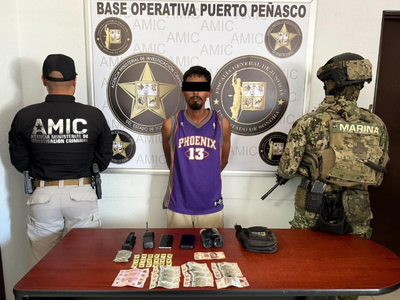 FGJES detiene a masculino por narcomenudeo y halconeo en Puerto Peñasco