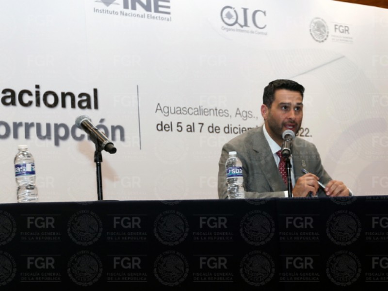 Corrupción dentro de la FGR
