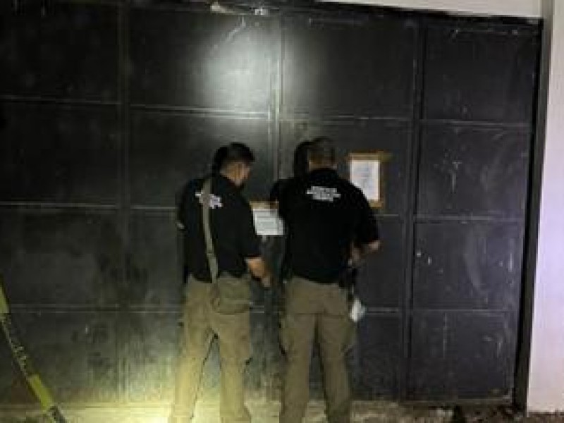 FGR asegura armas, vehículos y cartuchos en Ocotlán