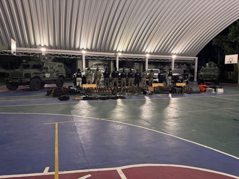 FGR decomisa arsenal, droga y logra 15 sentencias en Nayarit durante octubre