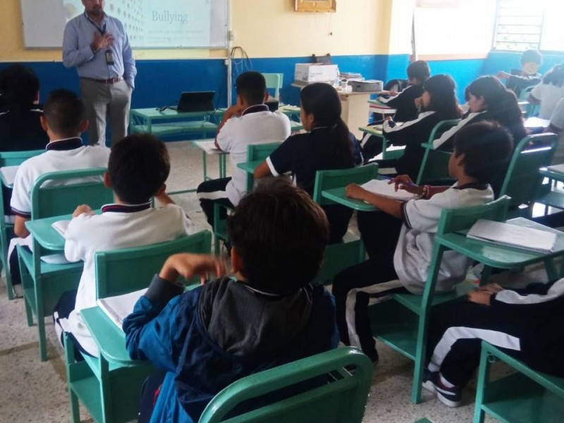 FGR imparte plática de prevención en escuelas