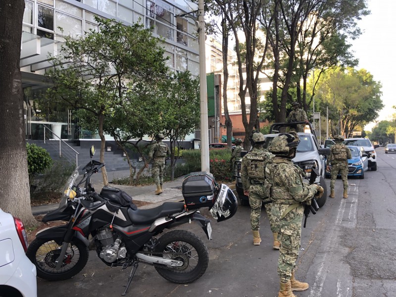 FGR lleva a cabo cateos en edificios de la CDMX