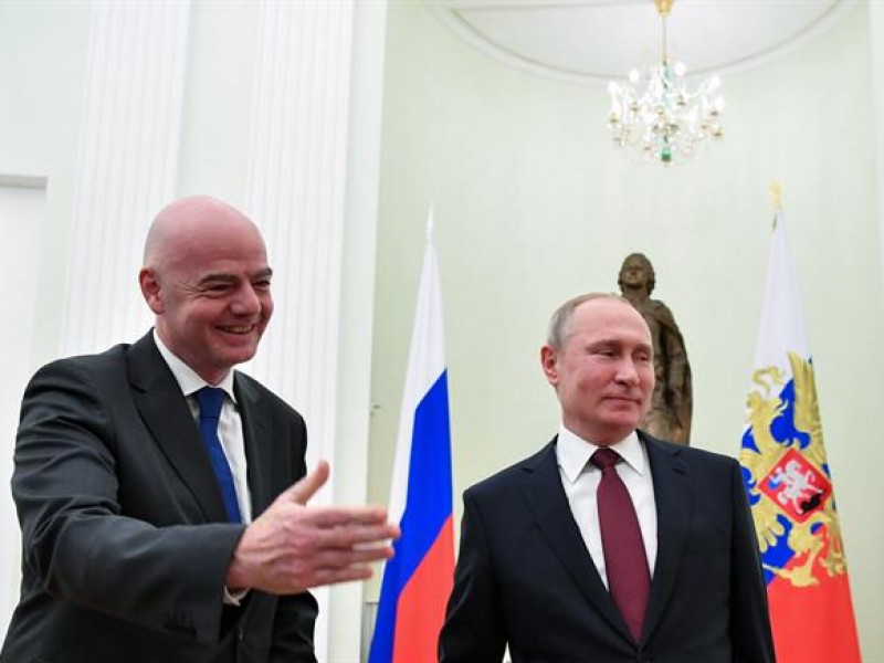 FIFA veta bandera e himno rusos