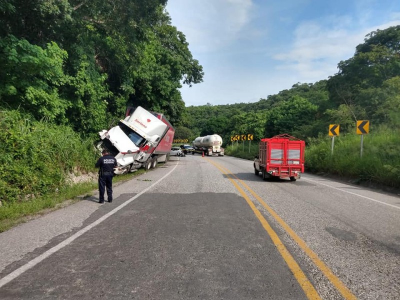 Fin de semana de accidentes viales; 4 muertos