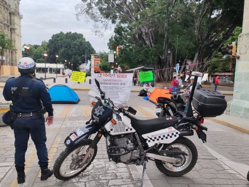 FINTRAS cumplen segundo día de protesta en Oaxaca