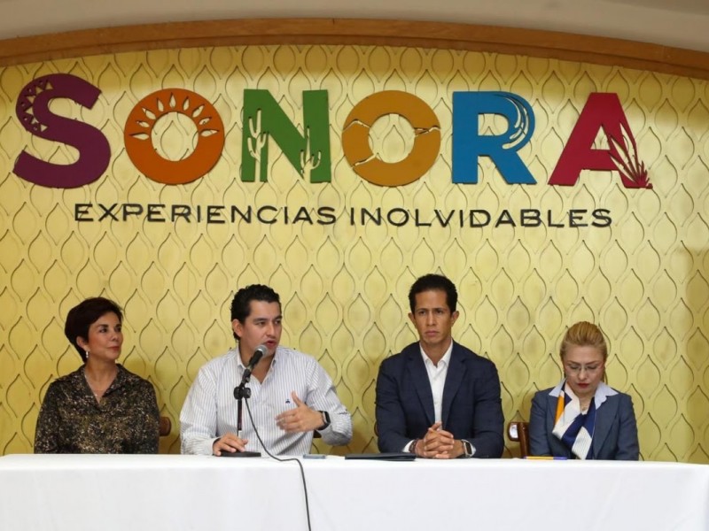 Firma convenio con la Universidad Santa Fé en Guanajuato