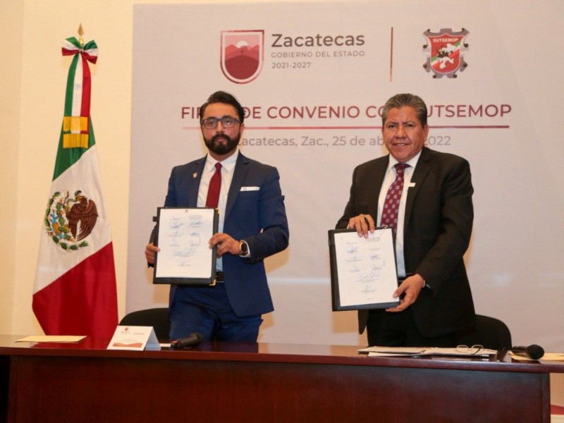 Firma convenio SUTSEMOP y gobierno del estado