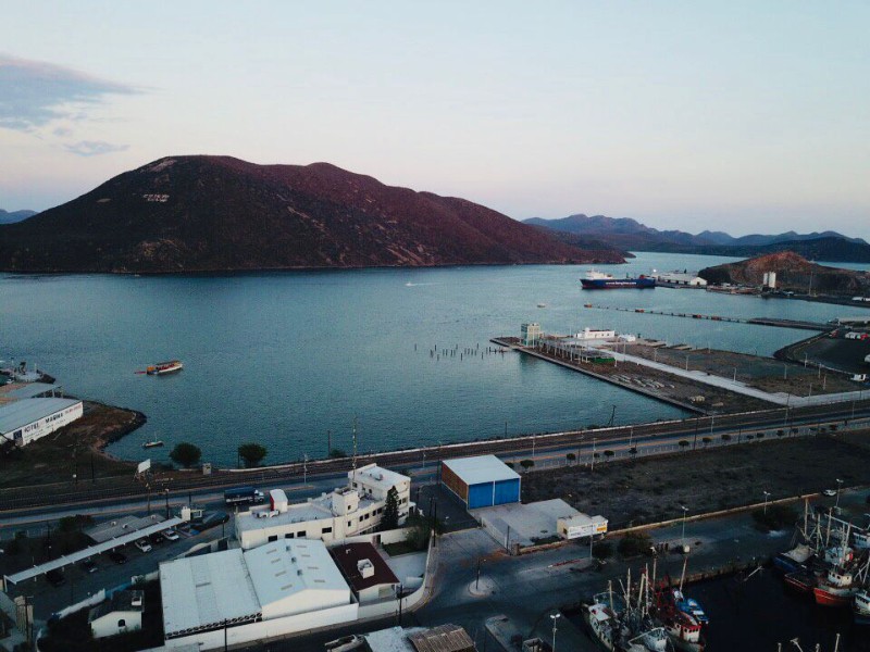 Firman acuerdo estratégico para instalar planta de metanol en Topolobampo