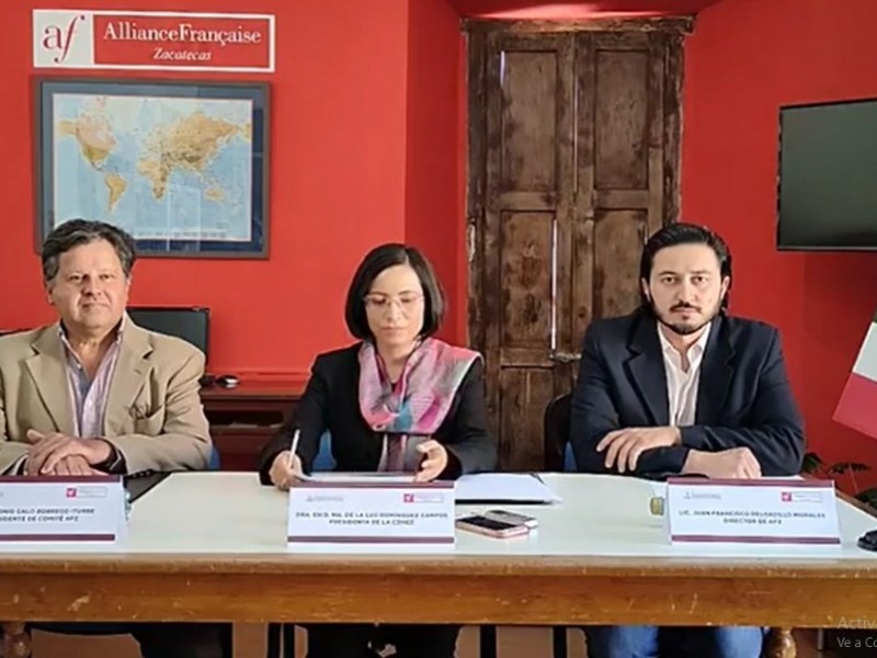 Firman convenio Alianza Francesa y CDHEZ