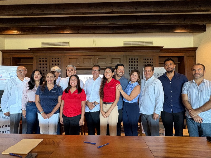 Firman convenio de colaboración Colegio de Arquitectos y Fundación Questro