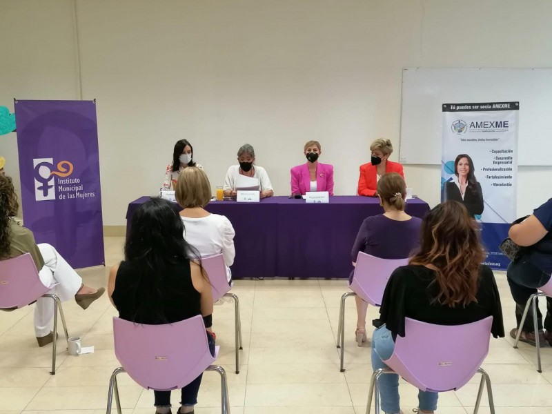 Firman convenio para el fortalecimiento económico de mujeres