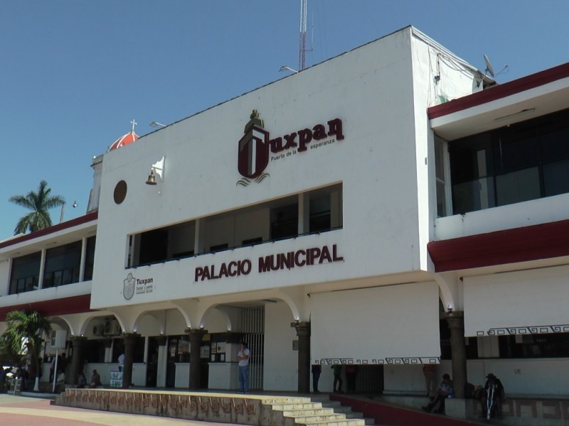 Firman convenio para mejorar ordenamiento urbano en Tuxpan