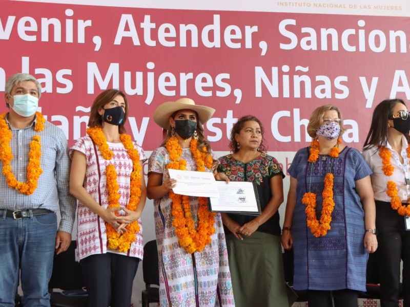 Firman estrategia para erradicar violencia contra mujeres en Guerrero