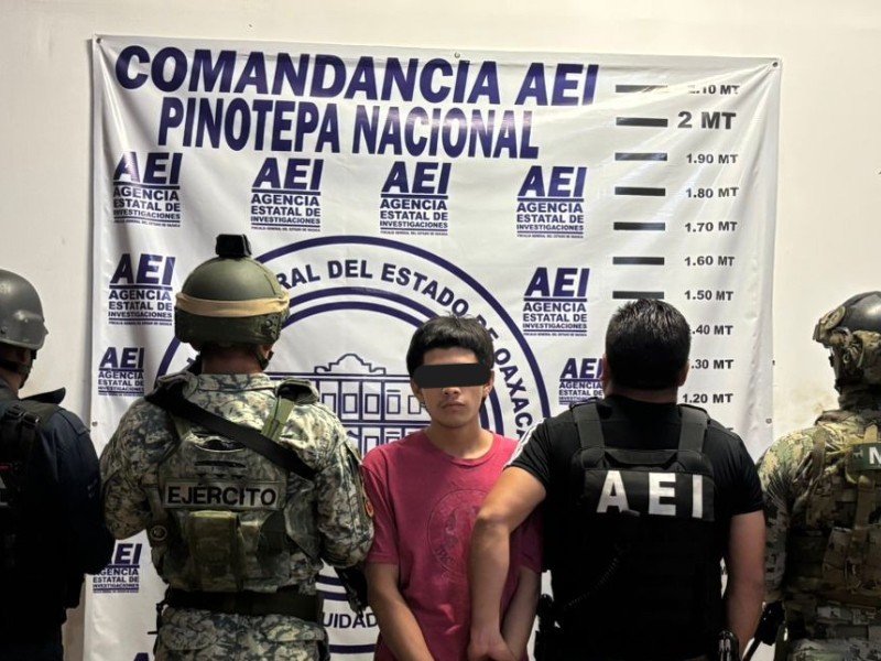 Fiscalía de Oaxaca realiza cateos y detiene a presunto narcomenudista