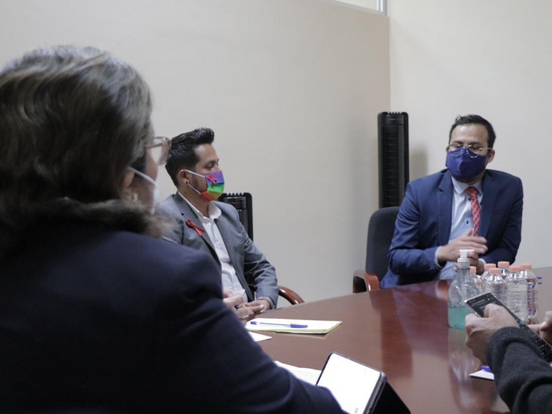 Fiscalía de Querétaro y CNDH sostienen reunión de trabajo