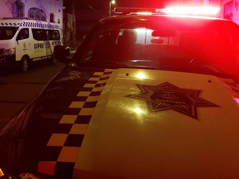 Fiscalia investiga el asesinato de una mujer en un motel