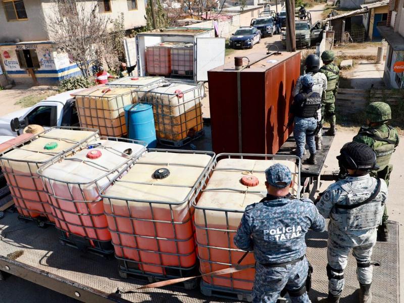 Fiscalía va tras tres militares por red de huachicol en Matamoros