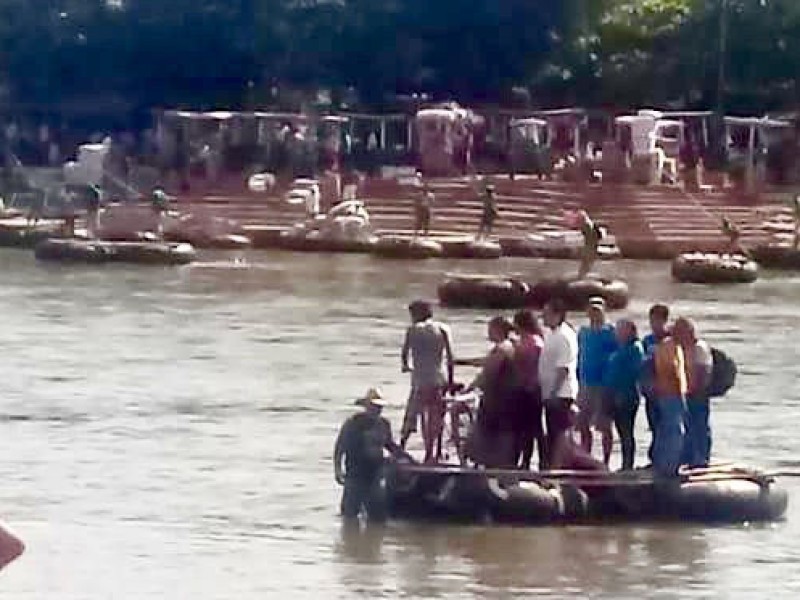 Flujo migratorio y tráfico de mercancía imparable en la frontera