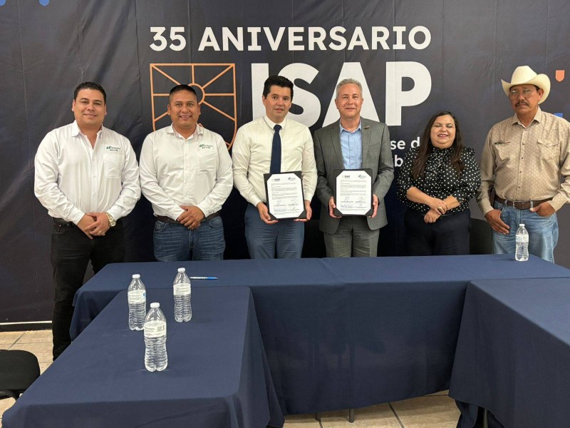 Fomenta la profesionalización continua del personal académico