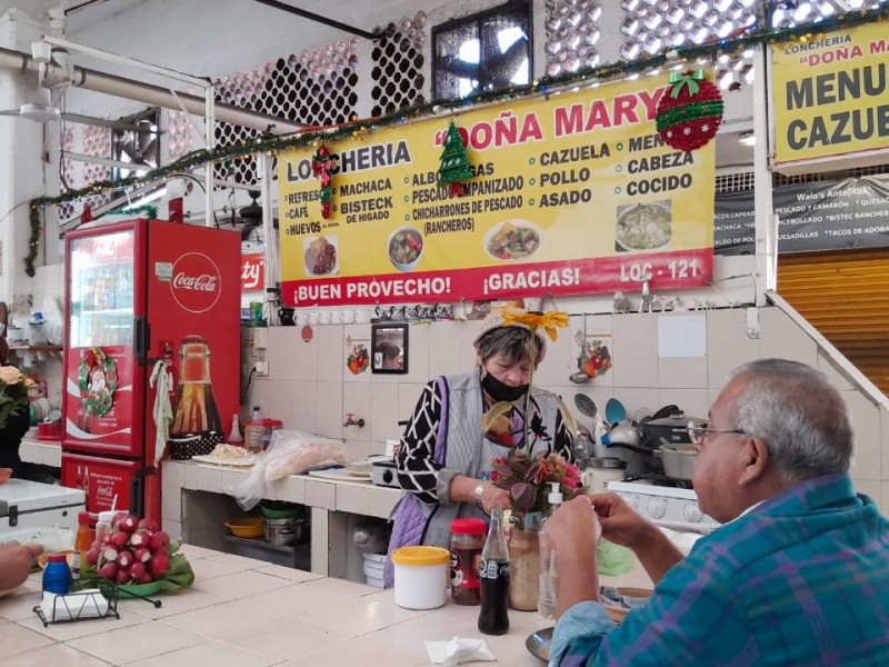 Fonditas en mercados, lo mejor de la comida casera