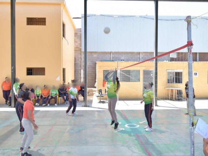 Formación académica y deportiva en penitenciaria