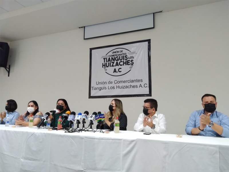 Formalizan Unión de Comerciantes del Tianguis Los Huizaches en Culiacán