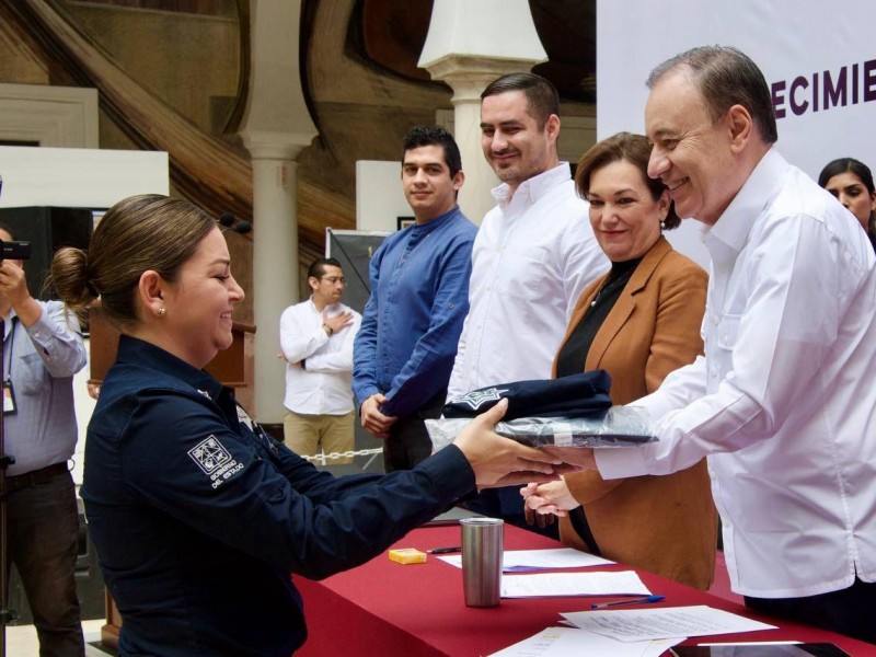 Fortalecemos la seguridad pública con policías certificados