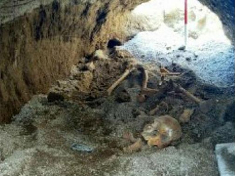 Fosa clandestina en Xalisco resultó tumba arqueológica