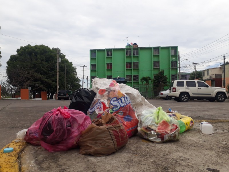 Fraccionamiento las Brisas se suma a falla enrecolección