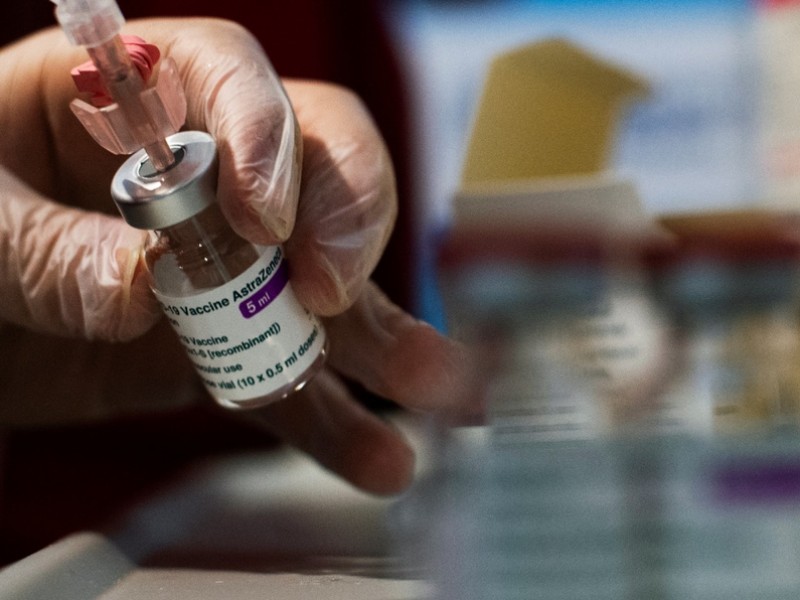 Francia ha utilizado solo 25% de vacunas AstraZeneca contra Covid-19