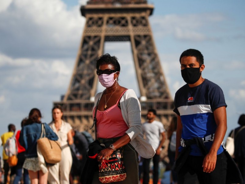 Francia: más de 100 mil contagios covid en un día