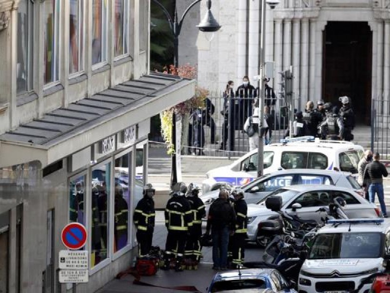 Francia refuerza su seguridad tras tercer atentado