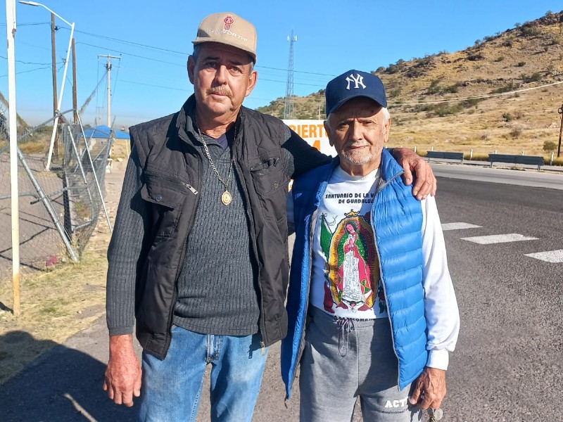 Francisco y Juan visitan el Cerro de la Virgen de Guadalupe