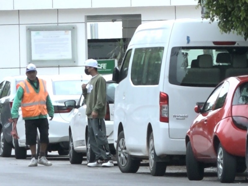 Franeleros continúan en el barrio de Santiago