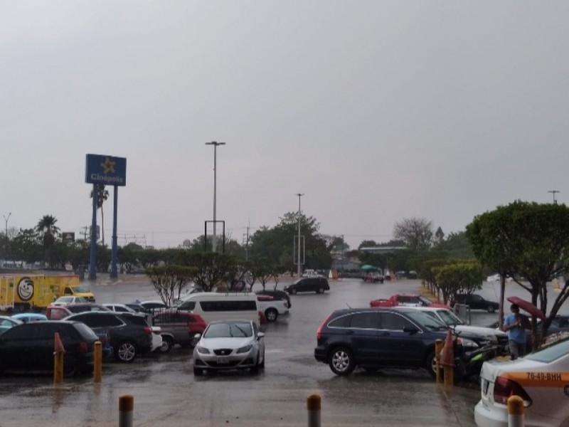 Frente frío 31 dejará fuertes lluvias este fin de semana