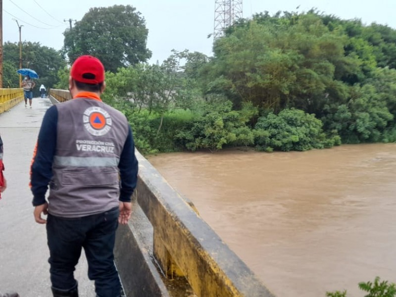 Frente frío número 9 deja daños en 6 municipios veracruzanos