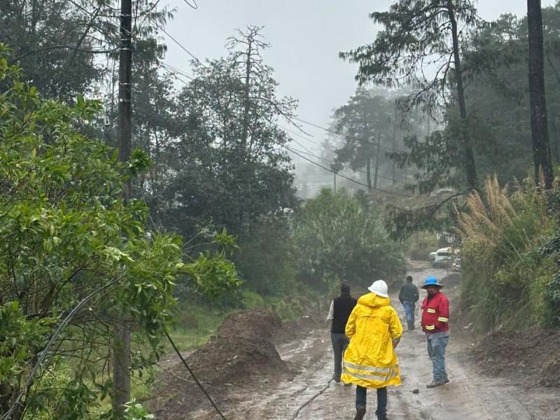 Frente Frío 2 deja a 22 mil usuarios sin electricidad en Veracruz