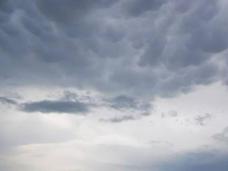 Frente frío mantendrá lluvias intensas y norte en Veracruz este domingo